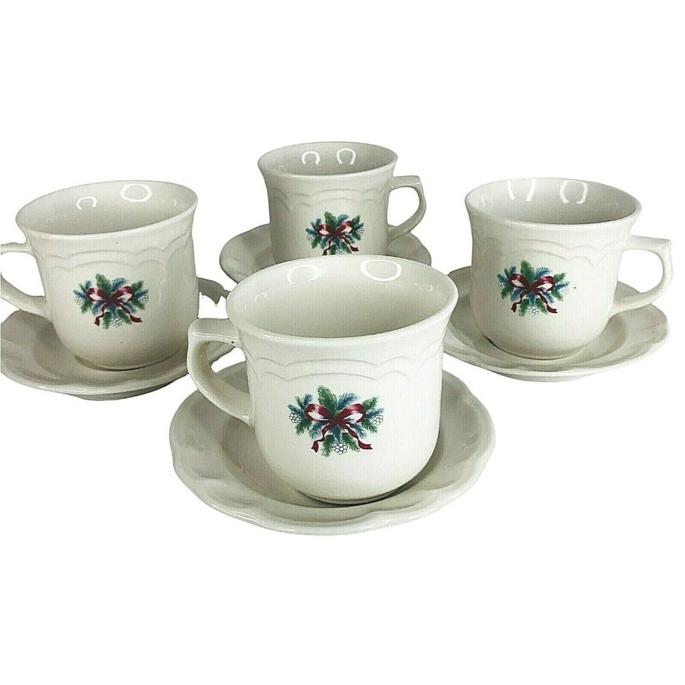4 Pfaltzgraff Red Ribbon Cup And Saucer Sets Stoneware Christmas Holiday Vintage